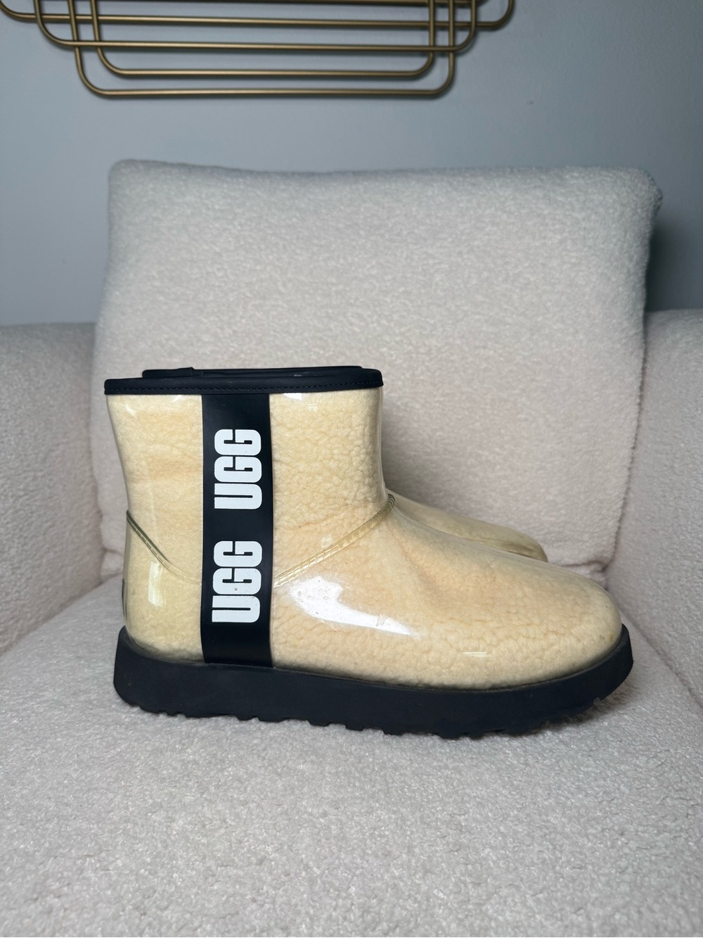 UGG Clear Waterproof Mini Boot - Natural Black
